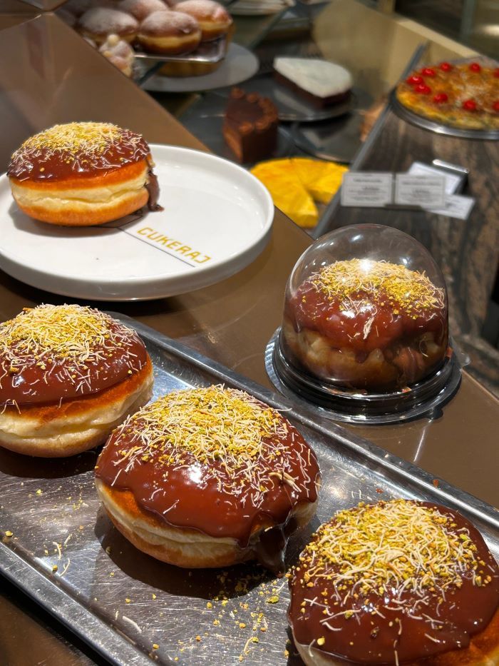 cukeraj_dubai_krafne1.jpg